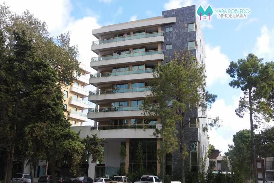 Pinamar,Buenos Aires,Argentina,2 Bedrooms Bedrooms,2 BathroomsBathrooms,Apartamentos,AV BUNGE,5735