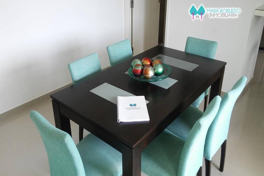 Pinamar,Buenos Aires,Argentina,2 Bedrooms Bedrooms,2 BathroomsBathrooms,Apartamentos,AV BUNGE,5735