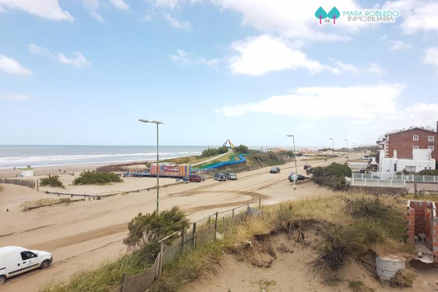 Pinamar,Buenos Aires,Argentina,2 Bedrooms Bedrooms,2 BathroomsBathrooms,Apartamentos,AV DEL MAR Y ALMEJAS,5740