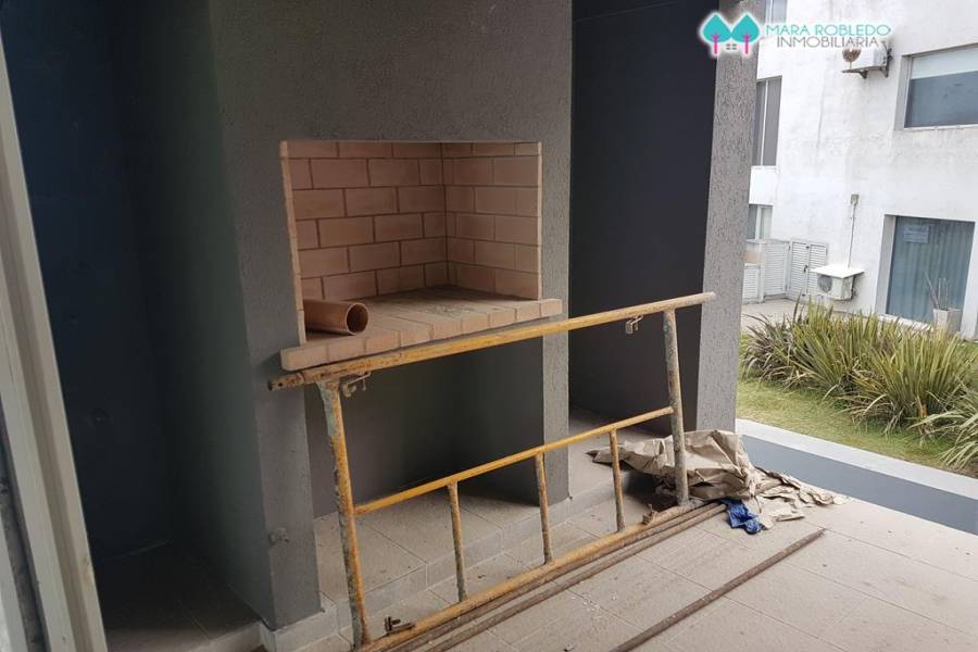 Pinamar,Buenos Aires,Argentina,2 Bedrooms Bedrooms,2 BathroomsBathrooms,Apartamentos,AV DEL MAR Y ALMEJAS,5740