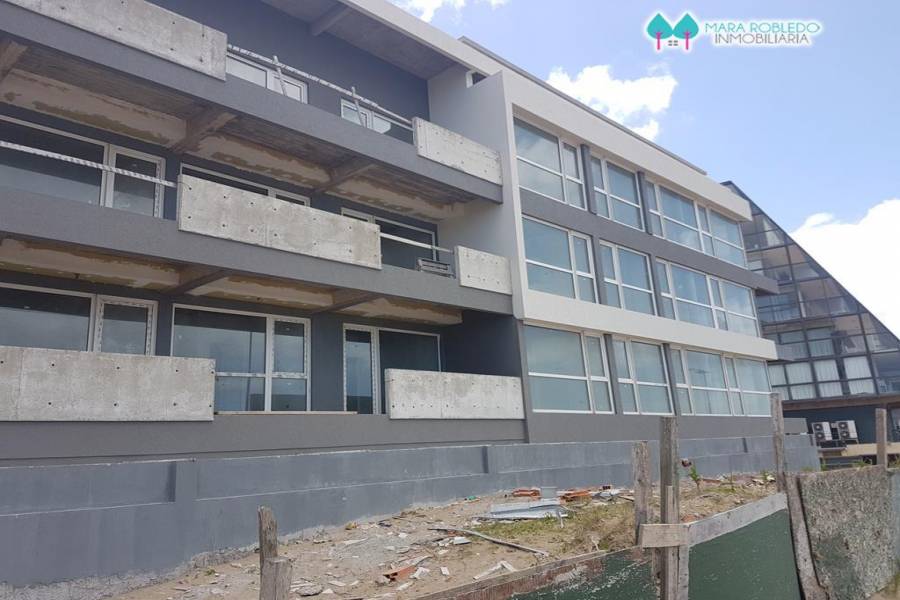 Pinamar,Buenos Aires,Argentina,2 Bedrooms Bedrooms,2 BathroomsBathrooms,Apartamentos,AV DEL MAR Y ALMEJAS,5740