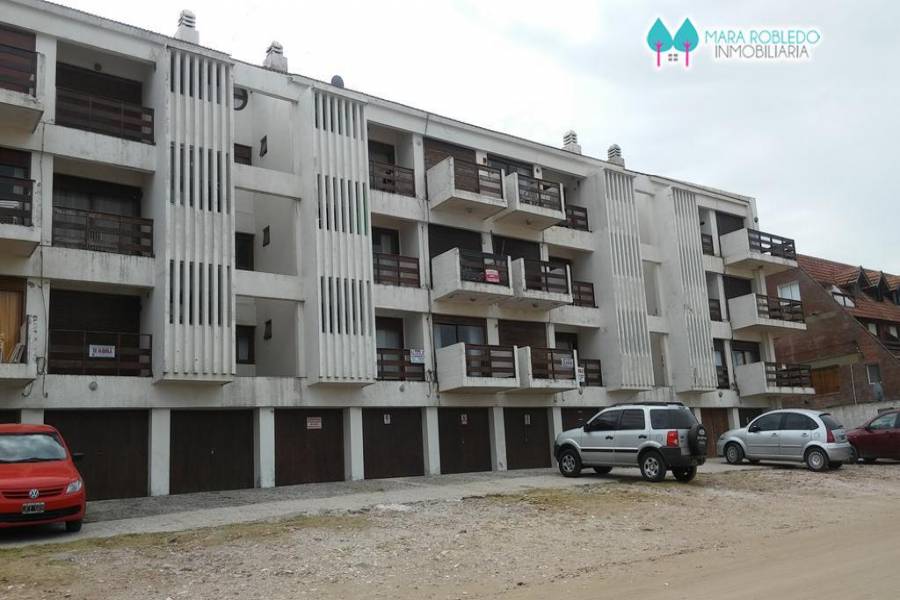 Pinamar,Buenos Aires,Argentina,2 Bedrooms Bedrooms,1 BañoBathrooms,Apartamentos,AV MAR,2,5743