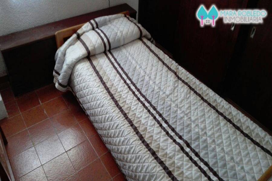 Pinamar,Buenos Aires,Argentina,2 Bedrooms Bedrooms,1 BañoBathrooms,Apartamentos,AV MAR,2,5743