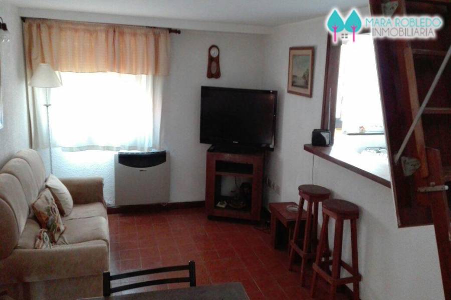 Pinamar,Buenos Aires,Argentina,2 Bedrooms Bedrooms,1 BañoBathrooms,Apartamentos,AV MAR,2,5743