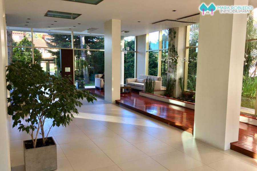Pinamar,Buenos Aires,Argentina,1 Dormitorio Bedrooms,1 BañoBathrooms,Apartamentos,AV. BUNGE ,3,5751