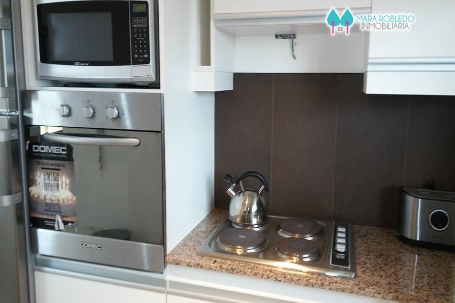 Pinamar,Buenos Aires,Argentina,1 Dormitorio Bedrooms,1 BañoBathrooms,Apartamentos,AV. BUNGE ,3,5751