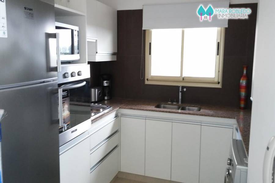 Pinamar,Buenos Aires,Argentina,1 Dormitorio Bedrooms,1 BañoBathrooms,Apartamentos,AV. BUNGE ,3,5751