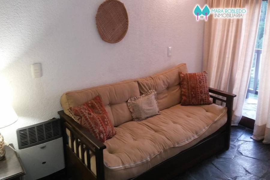 Pinamar,Buenos Aires,Argentina,2 Bedrooms Bedrooms,Apartamentos,BURRIQUETAS,1,5786