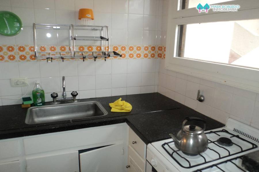 Pinamar,Buenos Aires,Argentina,2 Bedrooms Bedrooms,Apartamentos,BURRIQUETAS,1,5786