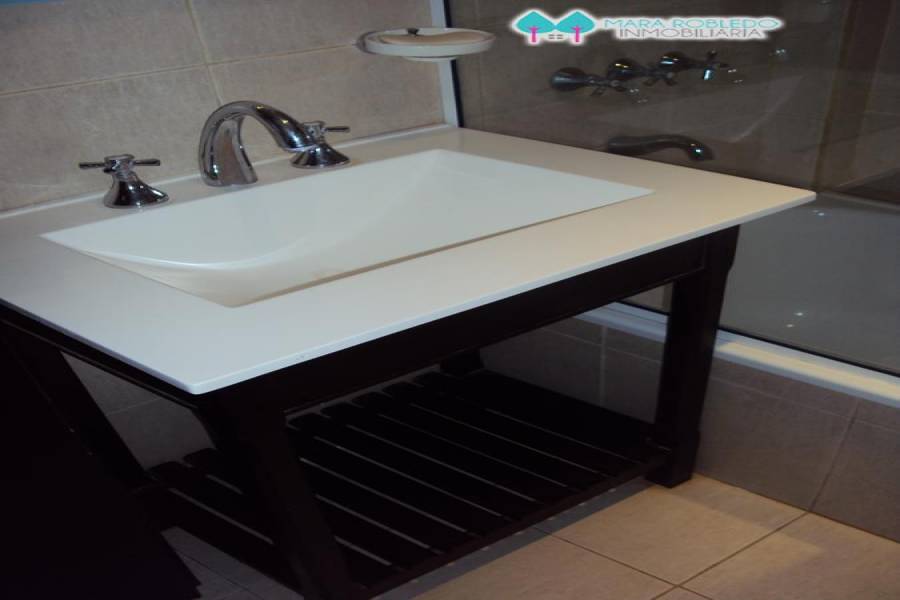 Pinamar,Buenos Aires,Argentina,3 Bedrooms Bedrooms,2 BathroomsBathrooms,Apartamentos,CARACOL ,1,5787