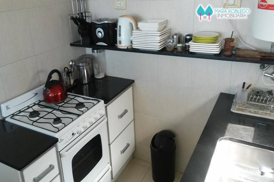 Pinamar,Buenos Aires,Argentina,3 Bedrooms Bedrooms,2 BathroomsBathrooms,Apartamentos,CARACOL ,1,5787