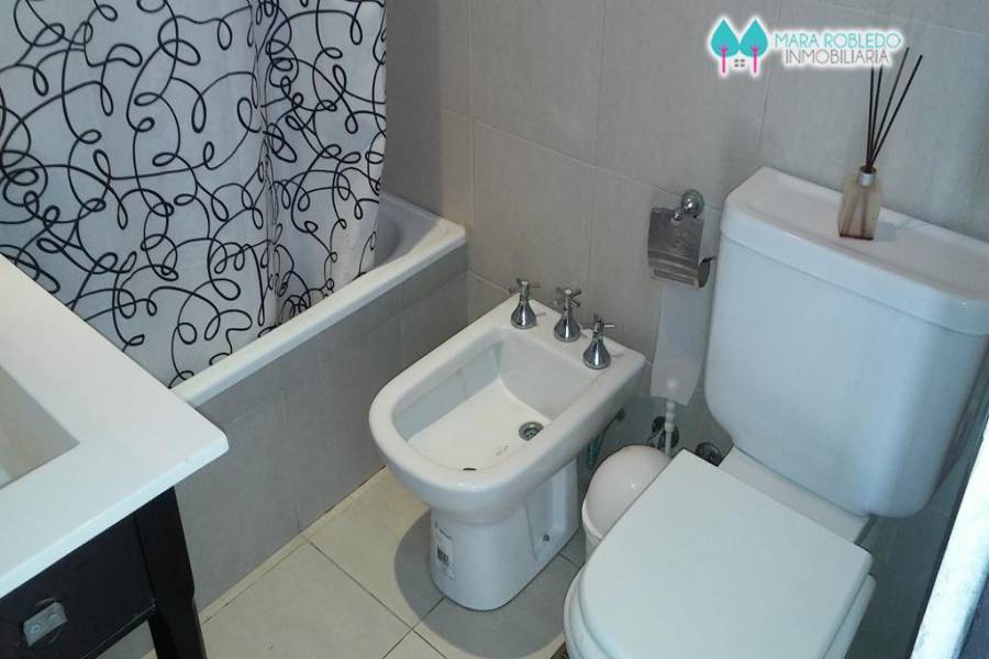 Pinamar,Buenos Aires,Argentina,3 Bedrooms Bedrooms,2 BathroomsBathrooms,Apartamentos,CARACOL ,1,5787