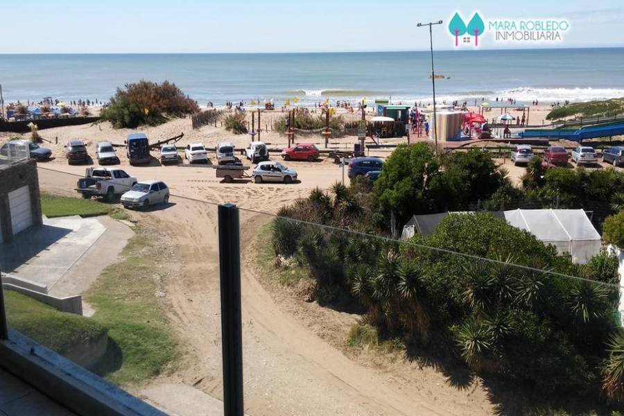 Pinamar,Buenos Aires,Argentina,3 Bedrooms Bedrooms,2 BathroomsBathrooms,Apartamentos,DEL CARACOL,2,5788
