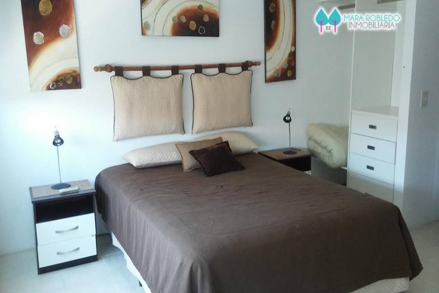 Pinamar,Buenos Aires,Argentina,3 Bedrooms Bedrooms,2 BathroomsBathrooms,Apartamentos,DEL CARACOL,2,5788