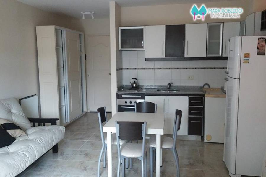 Pinamar,Buenos Aires,Argentina,1 Dormitorio Bedrooms,1 BañoBathrooms,Apartamentos,DE LAS DUNAS ,5794