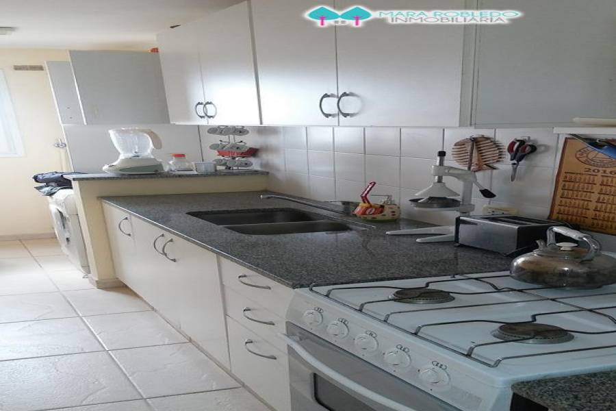 Pinamar,Buenos Aires,Argentina,3 Bedrooms Bedrooms,3 BathroomsBathrooms,Apartamentos,DE LOS SILENIOS ,3,5797