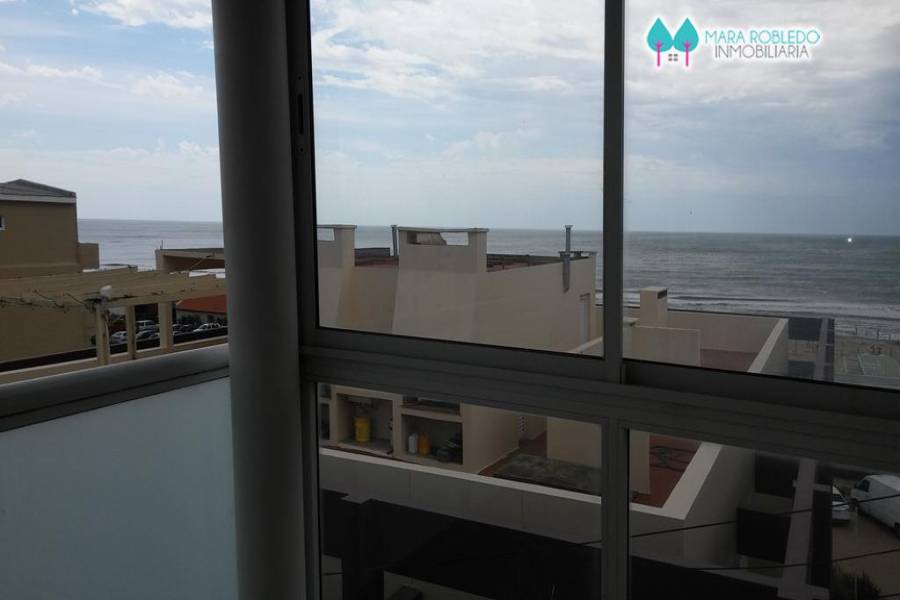 Pinamar,Buenos Aires,Argentina,3 Bedrooms Bedrooms,3 BathroomsBathrooms,Apartamentos,DE LOS SILENIOS ,3,5797