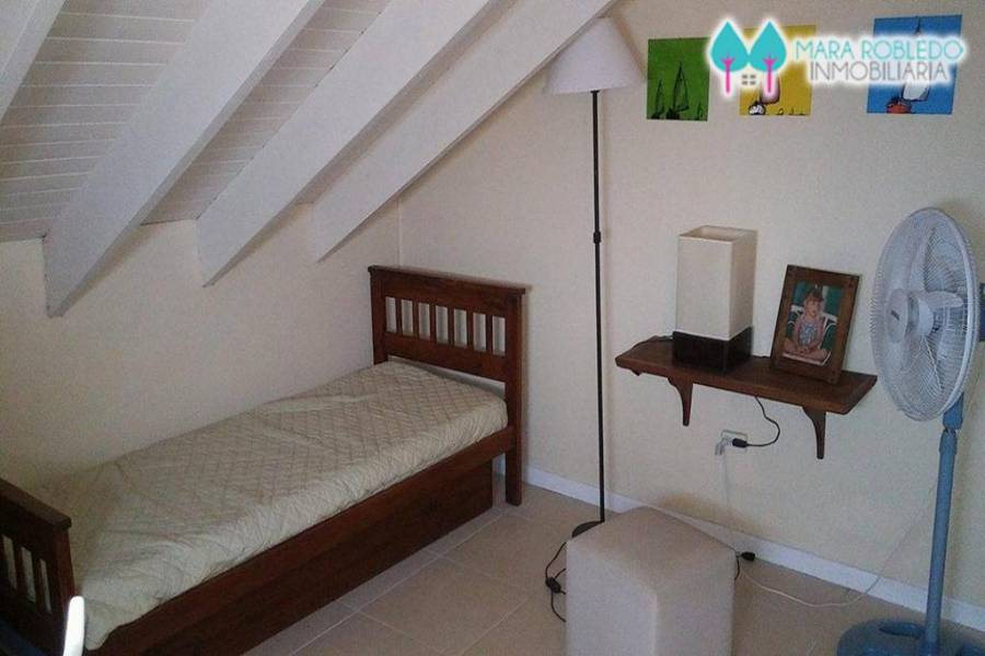 Pinamar,Buenos Aires,Argentina,3 Bedrooms Bedrooms,3 BathroomsBathrooms,Apartamentos,DE LOS SILENIOS ,3,5797