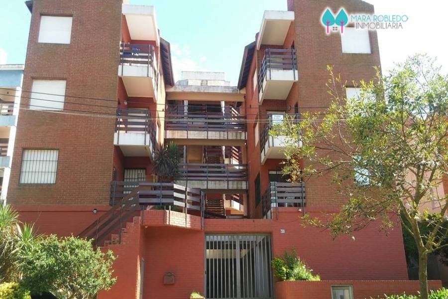 Pinamar,Buenos Aires,Argentina,2 Bedrooms Bedrooms,2 BathroomsBathrooms,Apartamentos,DUNAS,2,5808