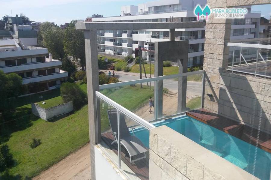 Pinamar,Buenos Aires,Argentina,3 Bedrooms Bedrooms,3 BathroomsBathrooms,Duplex-Triplex,EOLO,2,5810