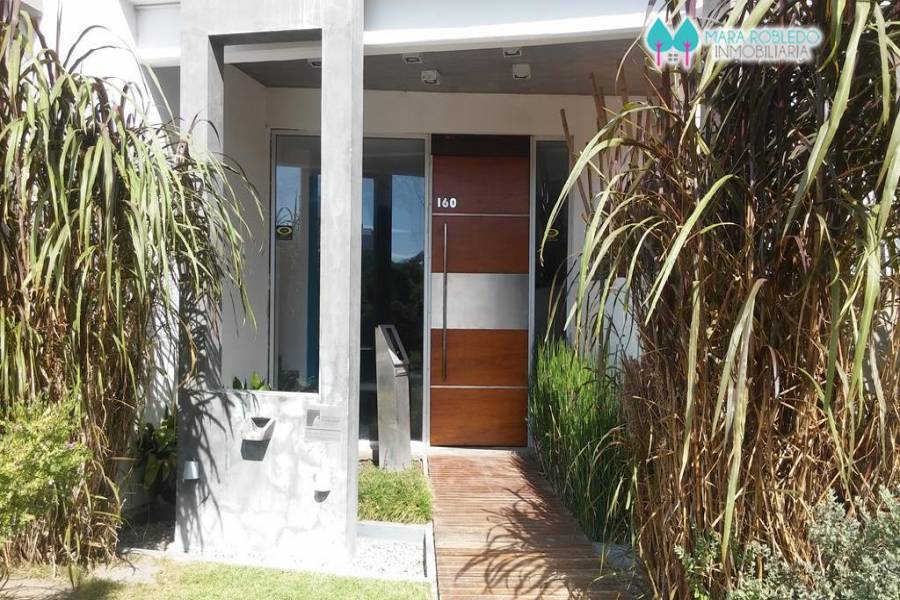 Pinamar,Buenos Aires,Argentina,2 Bedrooms Bedrooms,2 BathroomsBathrooms,Apartamentos,EOLO,5812