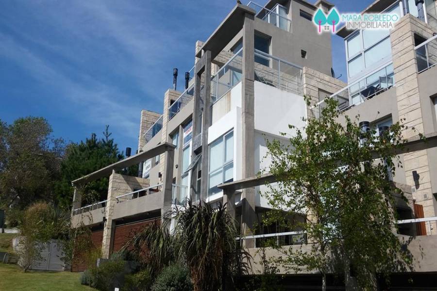 Pinamar,Buenos Aires,Argentina,2 Bedrooms Bedrooms,2 BathroomsBathrooms,Apartamentos,EOLO,5812