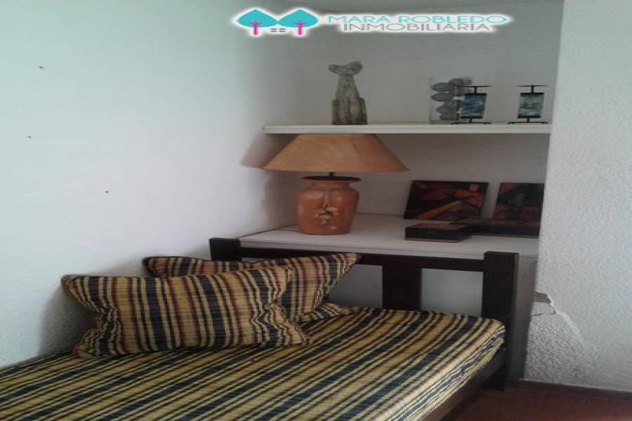 Pinamar,Buenos Aires,Argentina,2 Bedrooms Bedrooms,1 BañoBathrooms,Apartamentos,JASON,1,5815