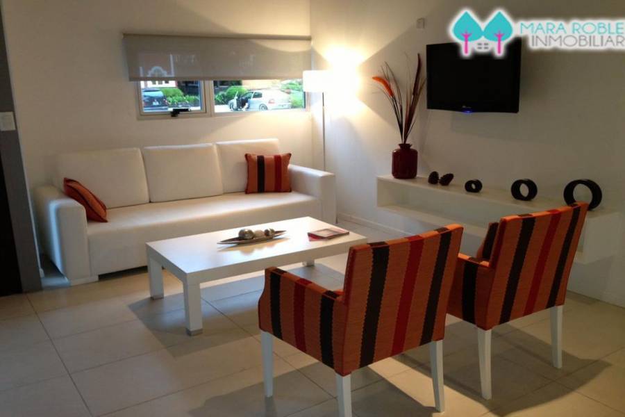 Carilo,Buenos Aires,Argentina,2 Bedrooms Bedrooms,1 BañoBathrooms,Apartamentos,BANDURRIA ,5891