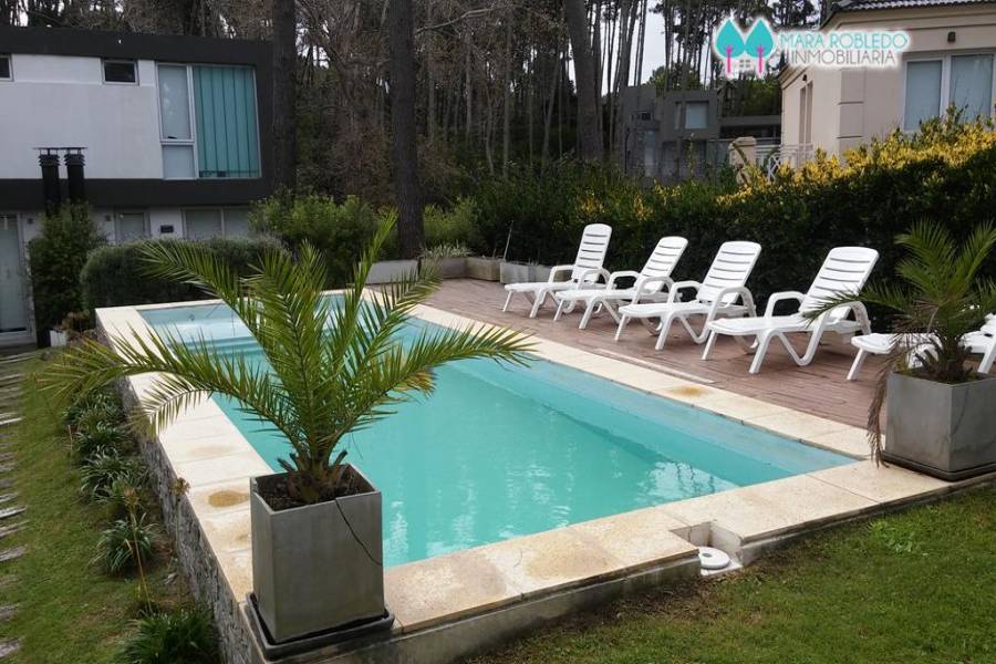 Carilo,Buenos Aires,Argentina,2 Bedrooms Bedrooms,1 BañoBathrooms,Apartamentos,BANDURRIA ,5891