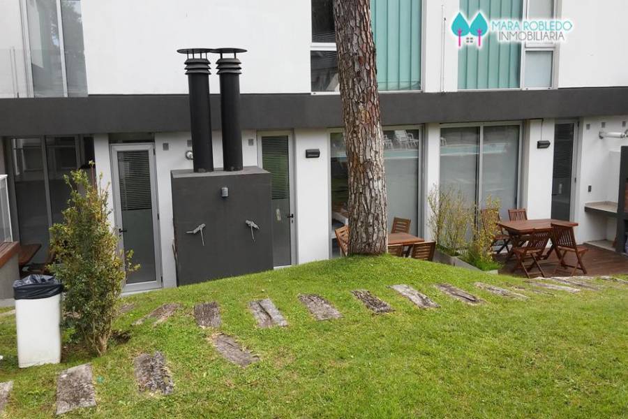 Carilo,Buenos Aires,Argentina,2 Bedrooms Bedrooms,1 BañoBathrooms,Apartamentos,BANDURRIA ,5891