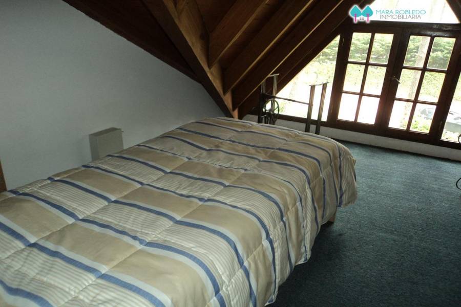 Carilo,Buenos Aires,Argentina,4 Bedrooms Bedrooms,3 BathroomsBathrooms,Casas,PALMERA ,5895