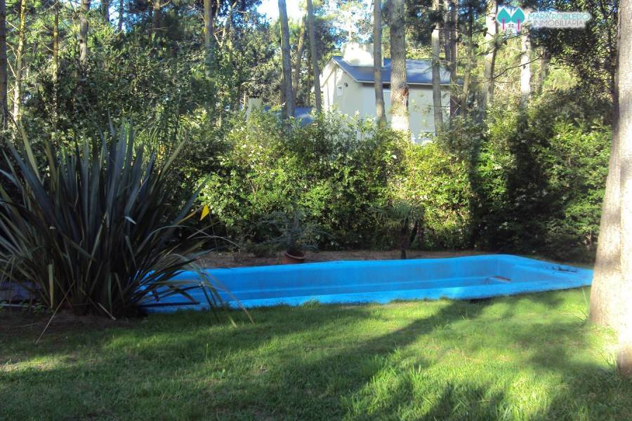 Carilo,Buenos Aires,Argentina,4 Bedrooms Bedrooms,3 BathroomsBathrooms,Casas,PALMERA Y CHORLO,5898