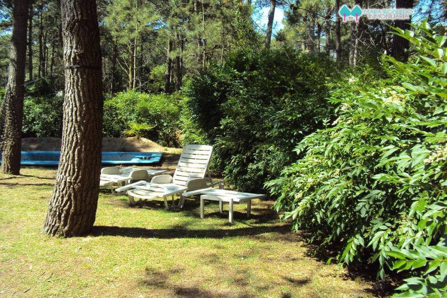 Carilo,Buenos Aires,Argentina,4 Bedrooms Bedrooms,3 BathroomsBathrooms,Casas,PALMERA Y CHORLO,5898