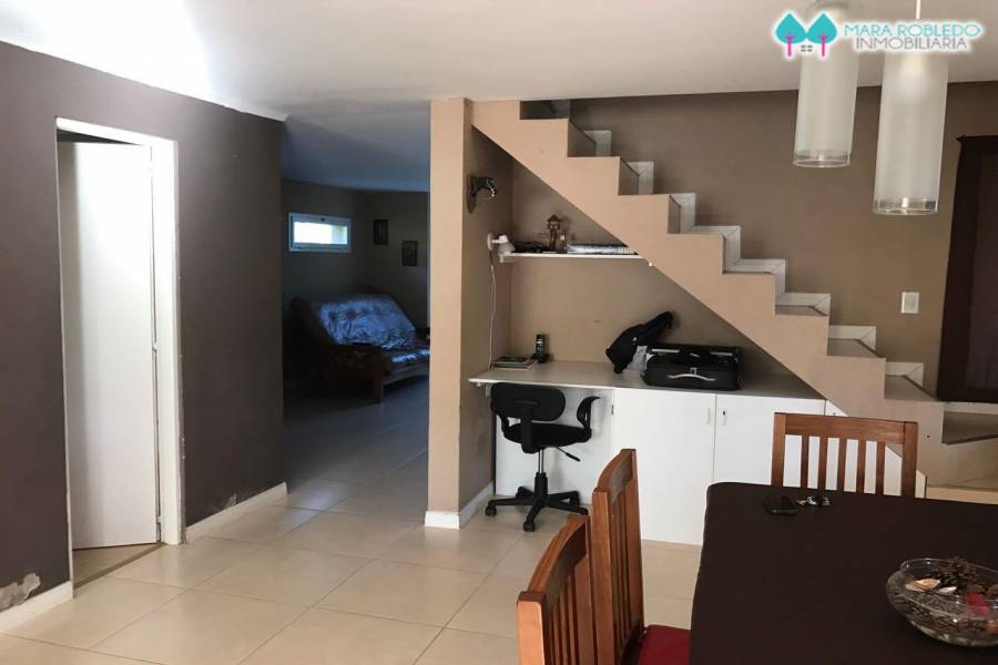 Valeria del Mar,Buenos Aires,Argentina,3 Bedrooms Bedrooms,2 BathroomsBathrooms,Casas,CBTA JULIETA Y ARCACHON,5931