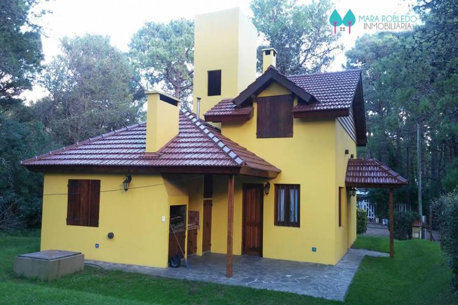 Valeria del Mar,Buenos Aires,Argentina,3 Bedrooms Bedrooms,2 BathroomsBathrooms,Casas,EL CANO ,5936