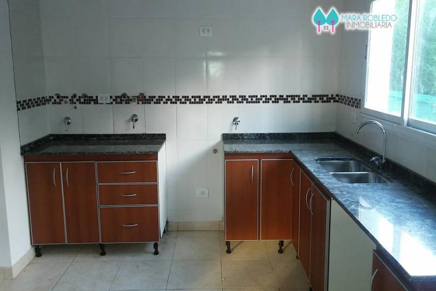 Valeria del Mar,Buenos Aires,Argentina,3 Bedrooms Bedrooms,2 BathroomsBathrooms,Casas,SPIRO ,5949