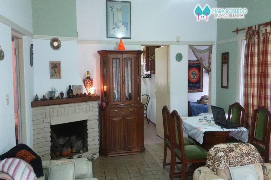 Valeria del Mar,Buenos Aires,Argentina,3 Bedrooms Bedrooms,2 BathroomsBathrooms,Casas,URTUBEY ,5950