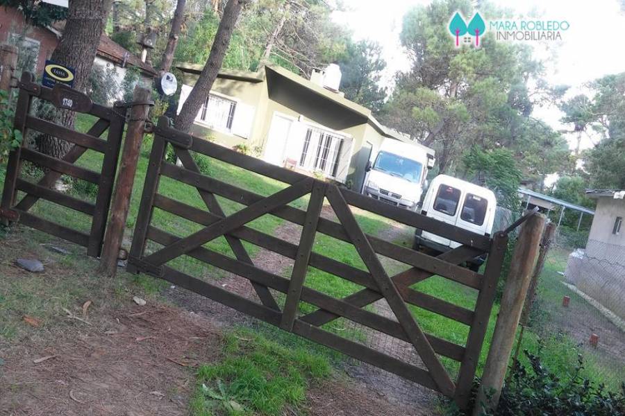 Valeria del Mar,Buenos Aires,Argentina,3 Bedrooms Bedrooms,2 BathroomsBathrooms,Casas,URTUBEY ,5950