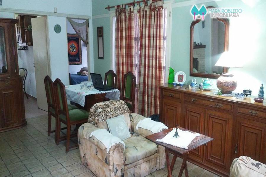 Valeria del Mar,Buenos Aires,Argentina,3 Bedrooms Bedrooms,2 BathroomsBathrooms,Casas,URTUBEY ,5950