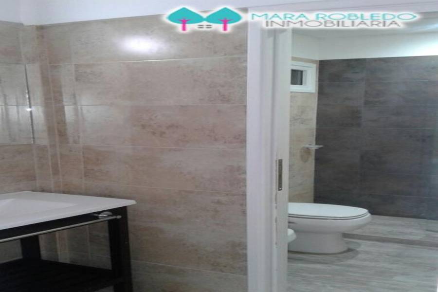 Valeria del Mar,Buenos Aires,Argentina,2 Bedrooms Bedrooms,1 BañoBathrooms,Duplex-Triplex,HUBAC,5955