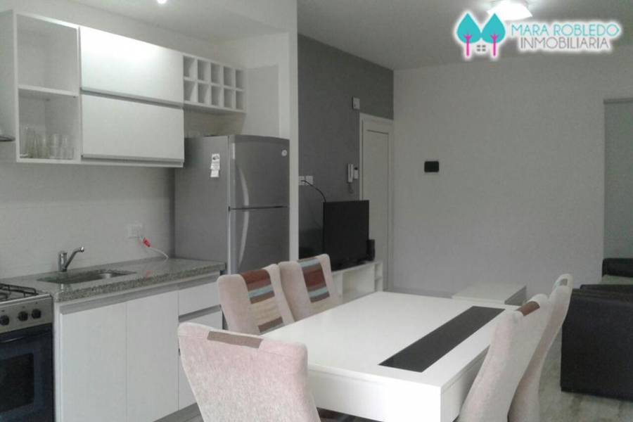 Valeria del Mar,Buenos Aires,Argentina,2 Bedrooms Bedrooms,1 BañoBathrooms,Duplex-Triplex,HUBAC,5955