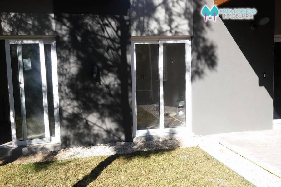 Costa Esmeralda,Buenos Aires,Argentina,4 Bedrooms Bedrooms,3 BathroomsBathrooms,Casas,RESIDENCIAL 1 LOTE 93,6046