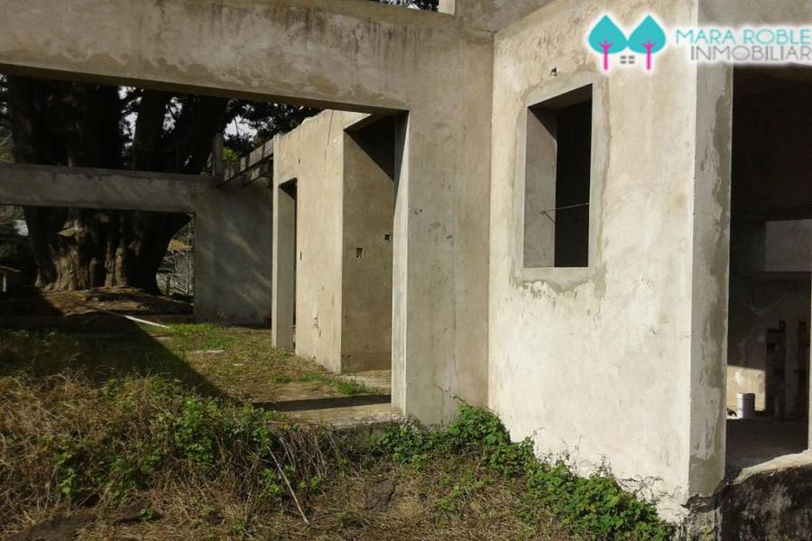 Villa Gesell,Buenos Aires,Argentina,3 Bedrooms Bedrooms,2 BathroomsBathrooms,Casas,AV 8 ENTRE 118 Y 120,6145