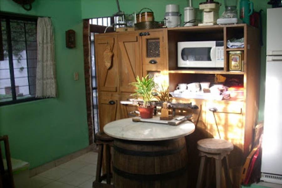 Flores,Capital Federal,Argentina,2 Bedrooms Bedrooms,1 BañoBathrooms,Casas,ZUVIRIA ,6161