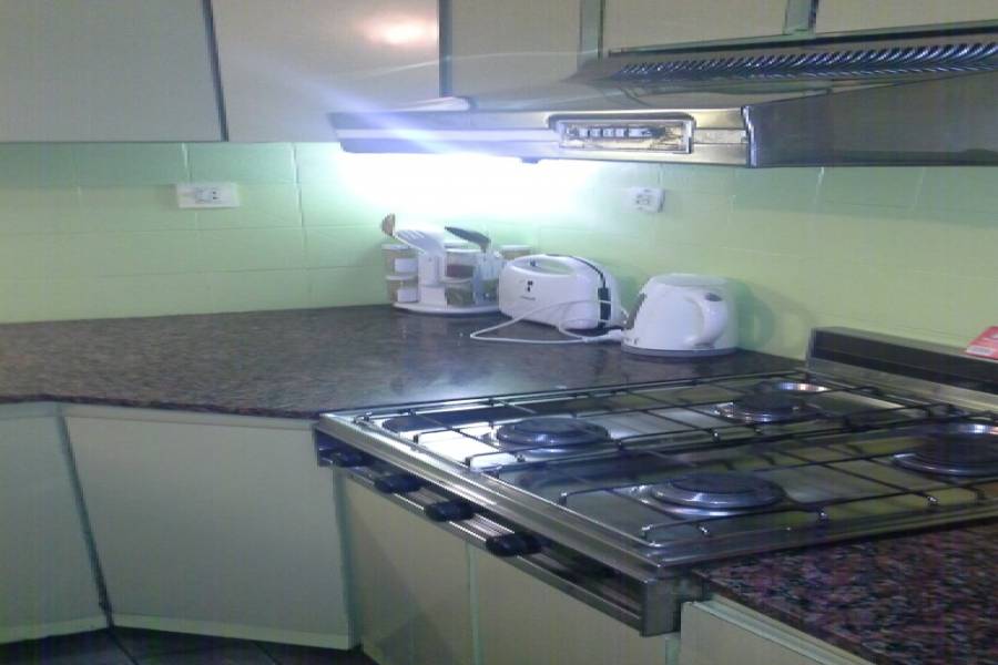 Flores,Capital Federal,Argentina,2 Bedrooms Bedrooms,1 BañoBathrooms,Casas,RIVERA INDARTE,6178