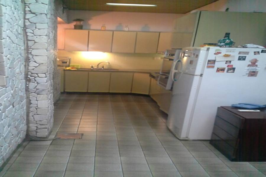 Flores,Capital Federal,Argentina,2 Bedrooms Bedrooms,1 BañoBathrooms,Casas,RIVERA INDARTE,6178