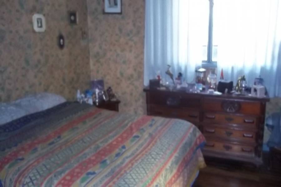 Flores,Capital Federal,Argentina,Casas,TERRERO,6206