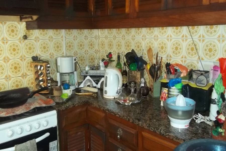 Flores,Capital Federal,Argentina,Casas,TERRERO,6206