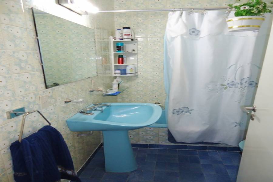 Floresta,Capital Federal,Argentina,2 Bedrooms Bedrooms,1 BañoBathrooms,Casas,AZUL,6212