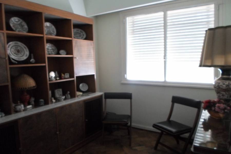 Flores,Capital Federal,Argentina,2 Bedrooms Bedrooms,1 BañoBathrooms,Casas,LAUTARO AL 1000,6216